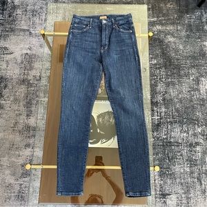 Mother High Waisted Looker Jeans size 28